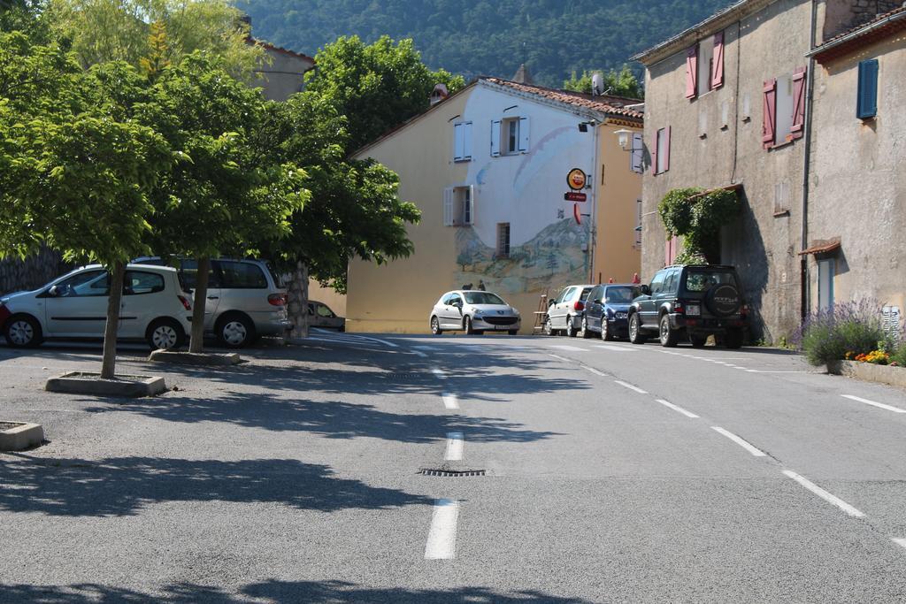 Le Coq En Pâte * La Roque-Esclapon